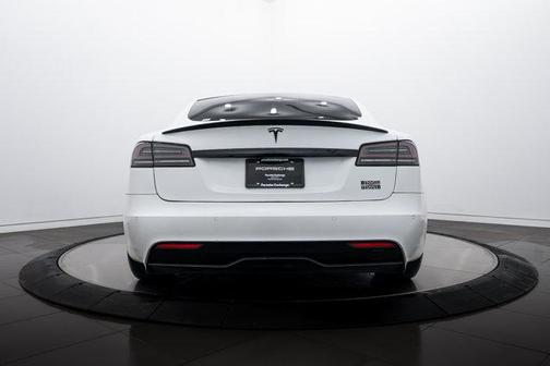 2022 Tesla Model S Plaid