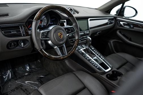 2021 Porsche Macan S