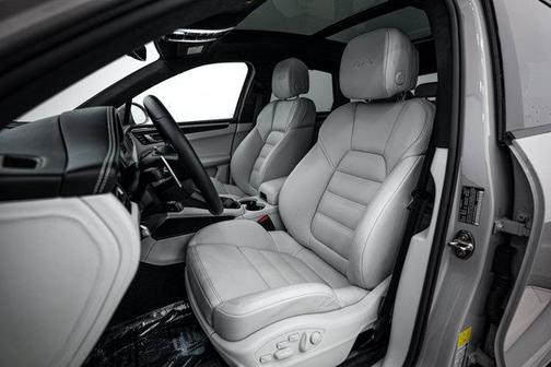 2025 Porsche Macan GTS