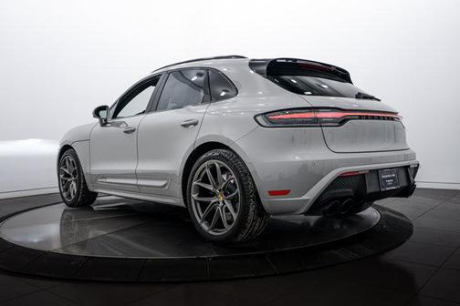 2025 Porsche Macan GTS