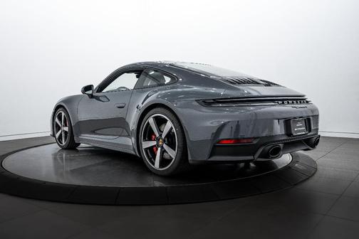 2025 Porsche 911 Carrera S