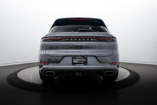 2025 Porsche Cayenne 