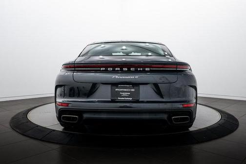 Volcano Grey Metallic 2026 Porsche Panamera 4