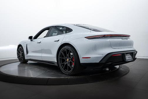 2023 Porsche Taycan GTS