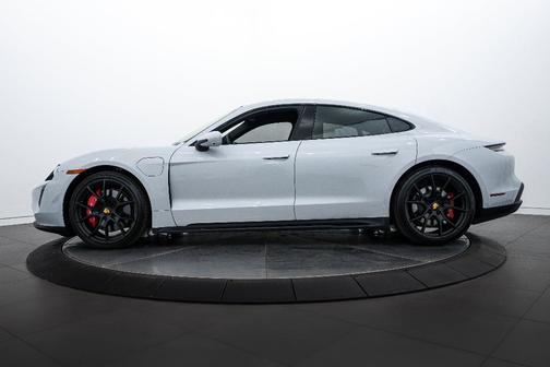 2023 Porsche Taycan GTS