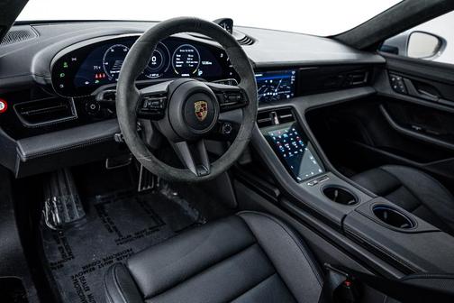 2023 Porsche Taycan GTS