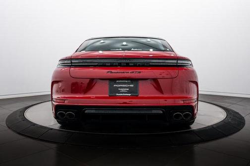 2026 Porsche Panamera GTS