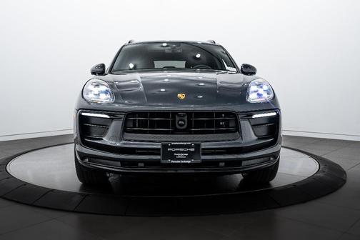 2025 Porsche Macan Macan