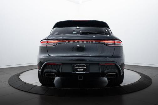 2025 Porsche Macan