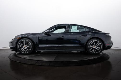 2025 Porsche Taycan 4