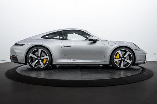 2025 Porsche 911 Carrera S