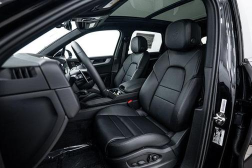 2025 Porsche Cayenne 
