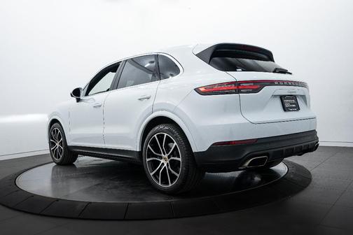 2023 Porsche Cayenne