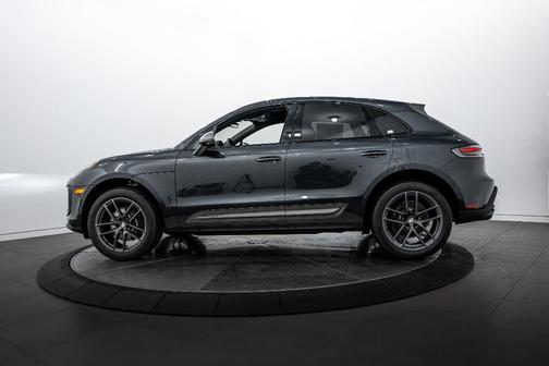 2026 Porsche Macan T