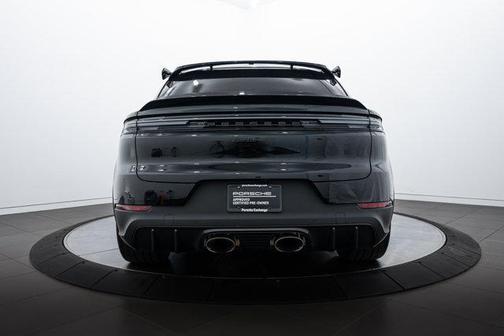 2025 Porsche Cayenne Turbo GT
