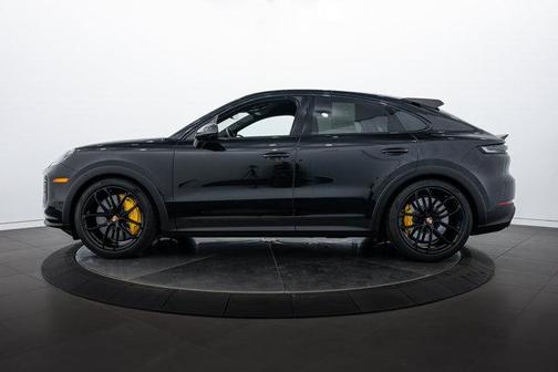 2025 Porsche Cayenne Turbo GT