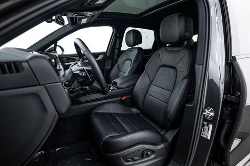 2025 Porsche Cayenne