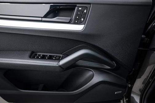 2025 Porsche Cayenne