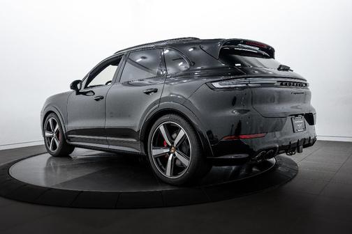 2026 Porsche Cayenne GTS