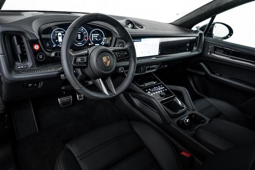 2026 Porsche Cayenne GTS
