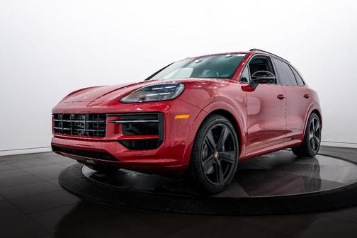2026 Porsche Cayenne GTS
