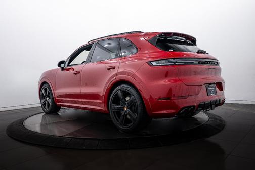 2026 Porsche Cayenne GTS