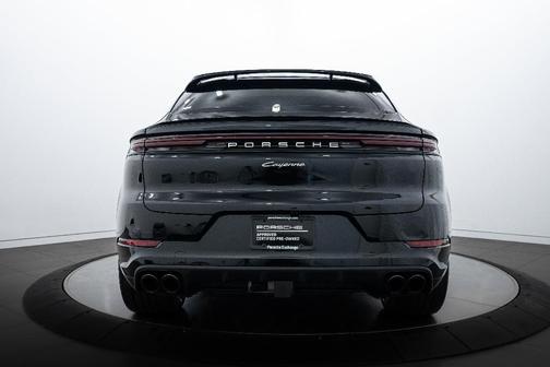 2024 Porsche Cayenne AWD