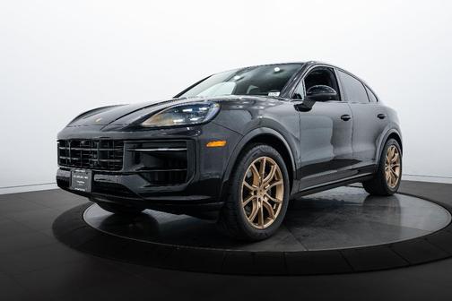 2024 Porsche Cayenne AWD