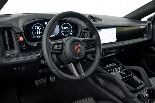 2026 Porsche Cayenne GTS