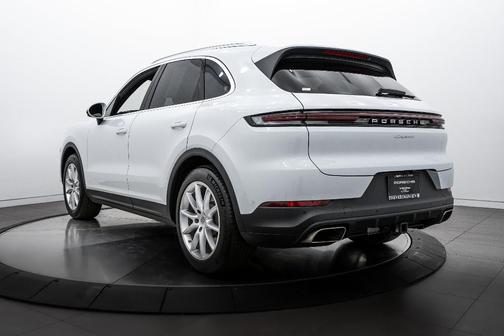 2024 Porsche Cayenne 