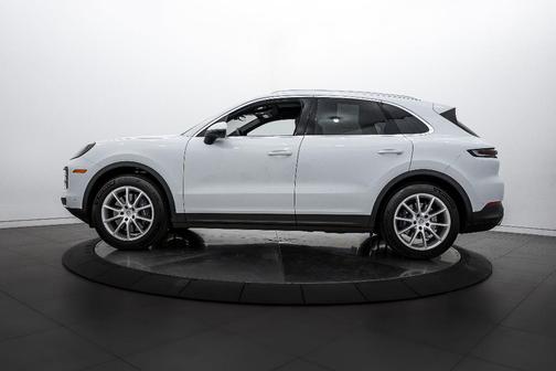 2024 Porsche Cayenne 