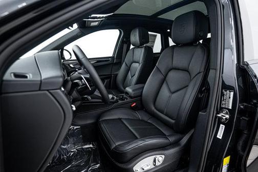 2025 Porsche Macan S