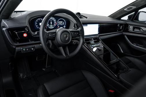 2025 Porsche Panamera Turbo