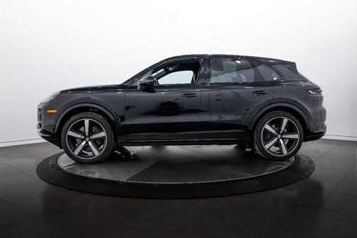 2025 Porsche Cayenne 