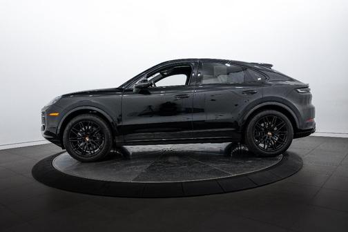 2025 Porsche Cayenne AWD