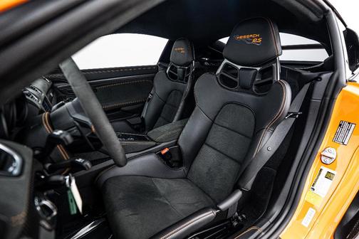 2023 Porsche 718 Cayman GT4 RS