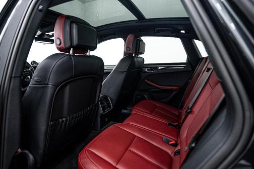 2025 Porsche Macan T