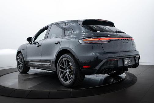 2025 Porsche Macan T