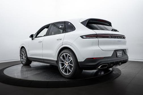 2025 Porsche Cayenne