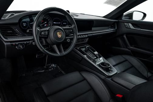 2023 Porsche 911 Carrera 4S