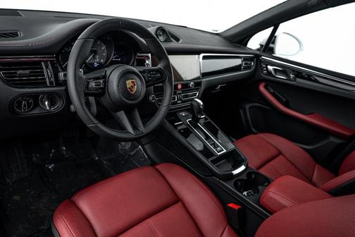 2026 Porsche Macan S