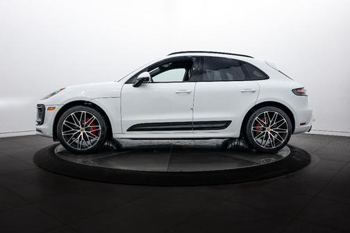 2026 Porsche Macan S