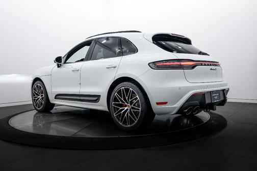 2026 Porsche Macan S