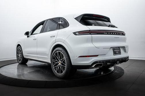 2026 Porsche Cayenne Base
