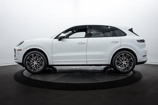 2026 Porsche Cayenne Base
