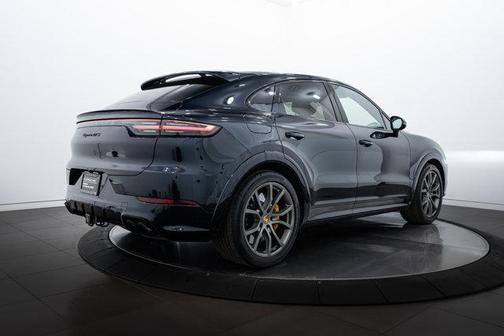 2023 Porsche Cayenne GTS