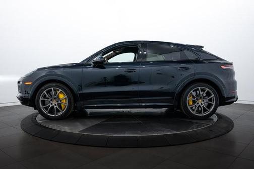 2023 Porsche Cayenne GTS