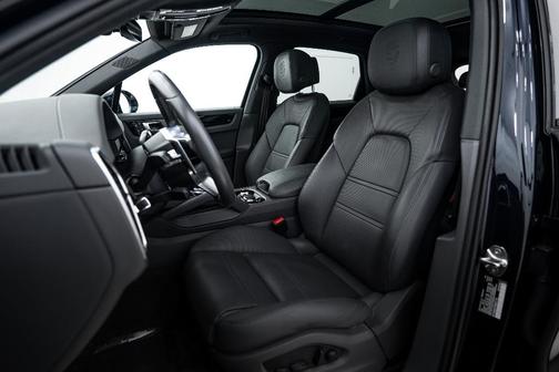 2022 Porsche Cayenne S