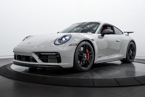 2024 Porsche 911 Carrera GTS
