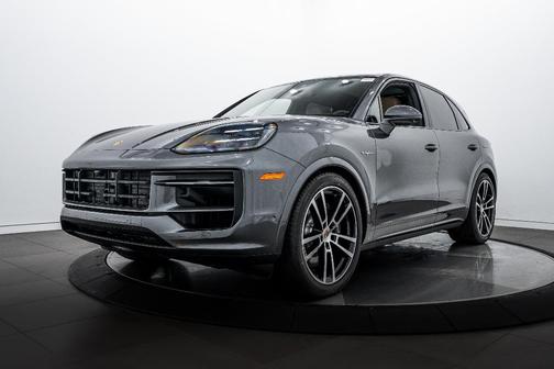 2026 Porsche Cayenne AWD
